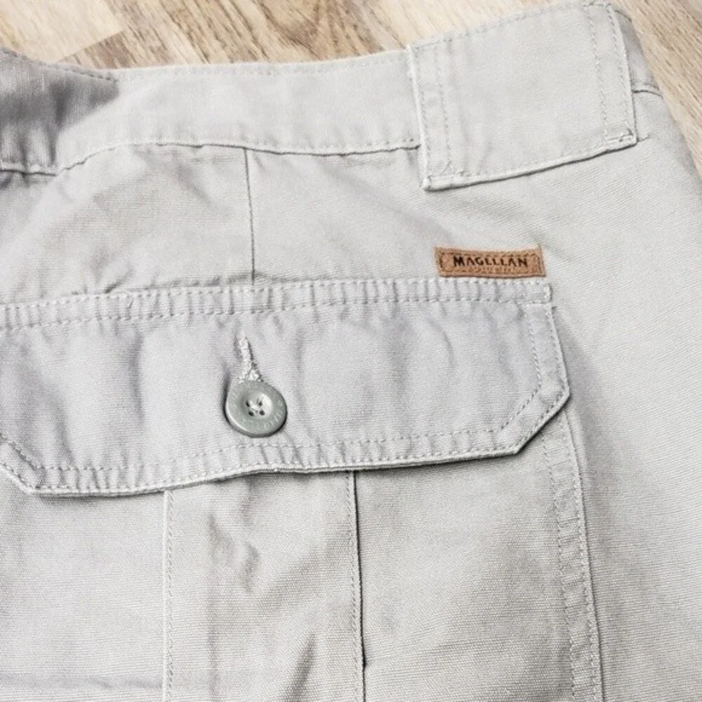 NWT Mens Magellan Gargoyle Safari Shorts Size 48